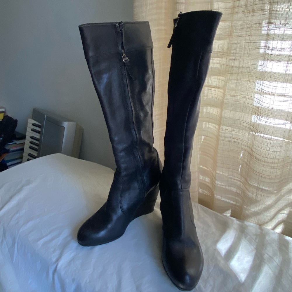Fendi Black below Knee-High leather Women's Boots 35.5 booties wedges heels zipp